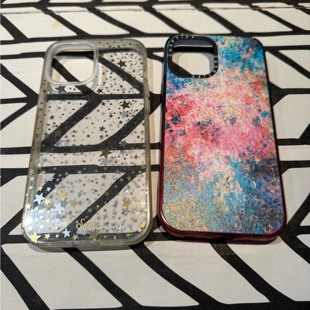 Two IPhone 12 Pro Max covers- Sonix and Castify